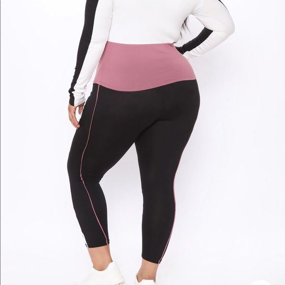 Color Block Lounge Set - Picture 4 of 4